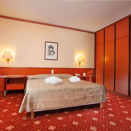Hotel Savoia Thermae & Spa (Adults Only) Abano Terme Ngoại thất bức ảnh