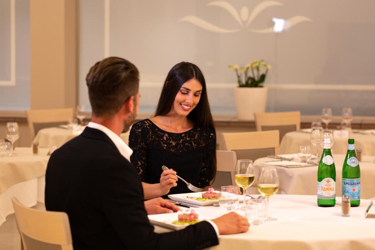 Hotel Savoia Thermae & Spa (Adults Only) Abano Terme Ngoại thất bức ảnh